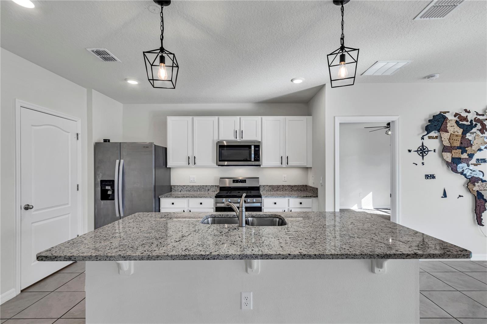 Image 21 of 28 For 842 Lazio Circle