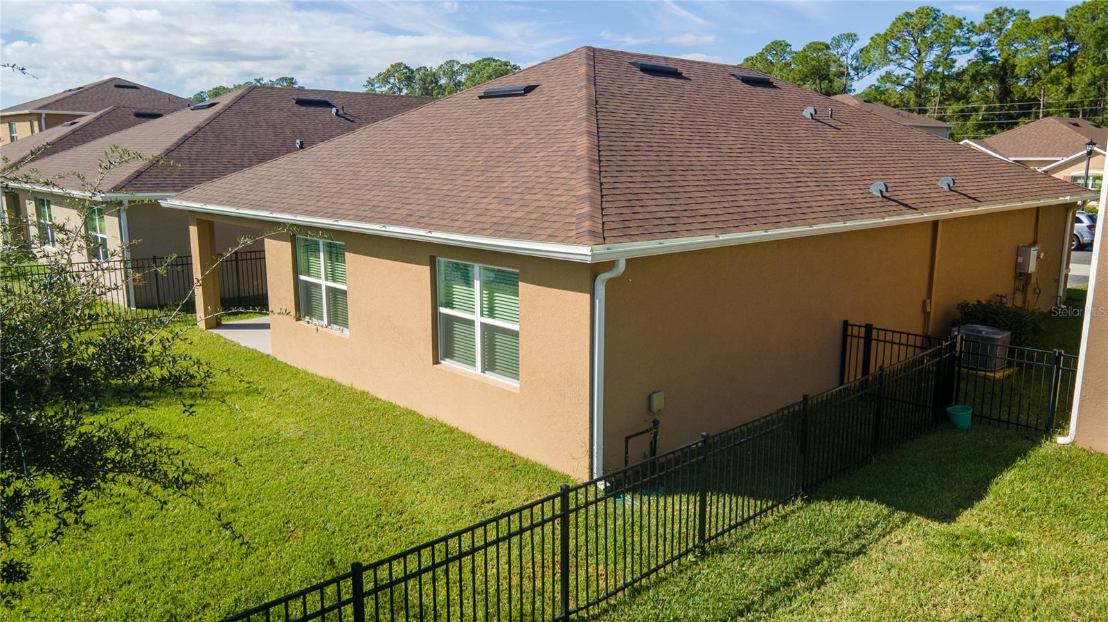 Image 9 of 28 For 842 Lazio Circle