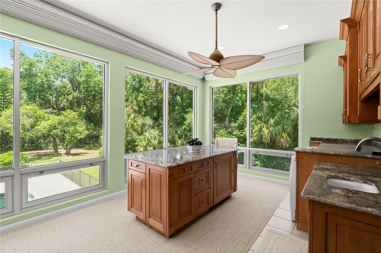 Image 21 of 87 For 1010-1020 Big Tree Road