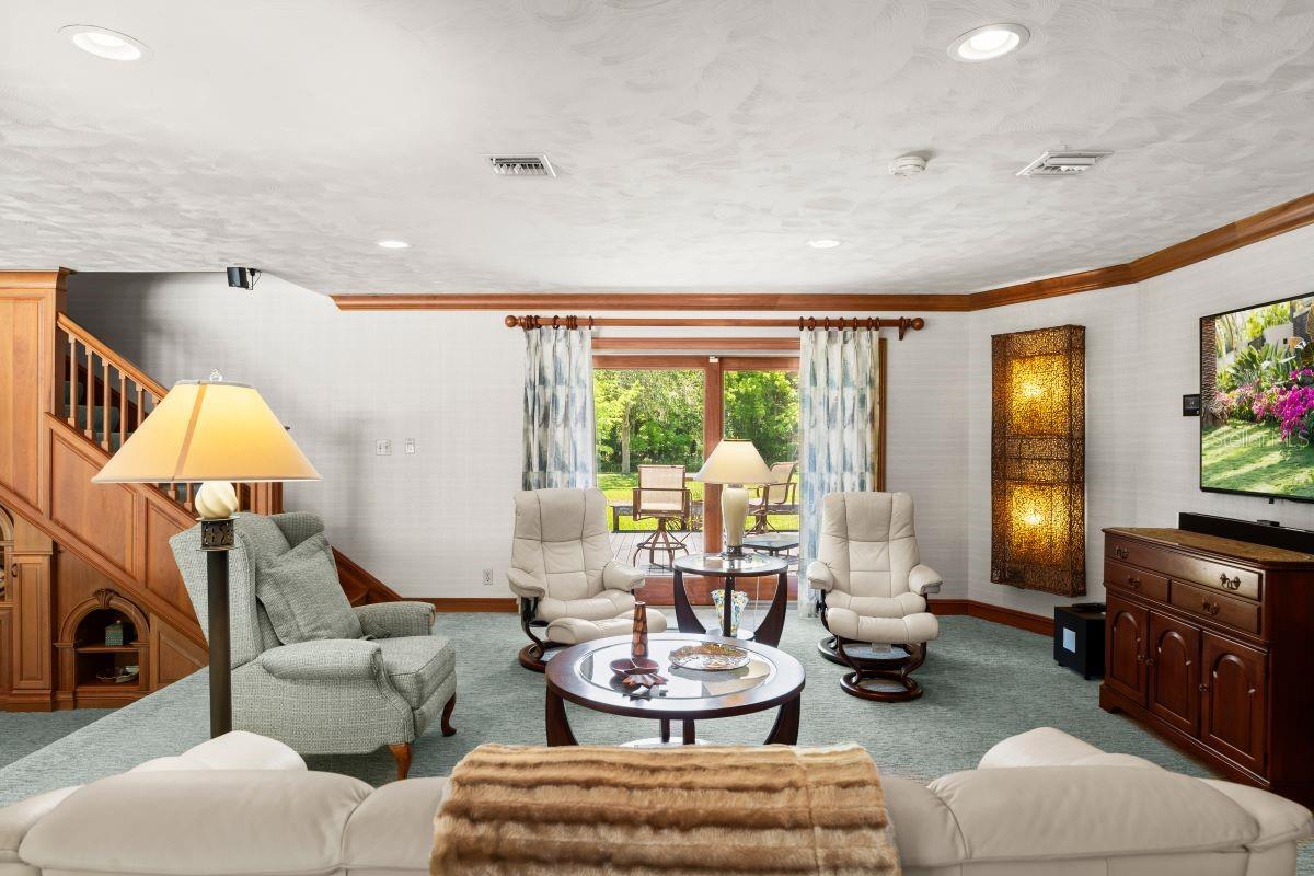 Image 23 of 87 For 1010-1020 Big Tree Road