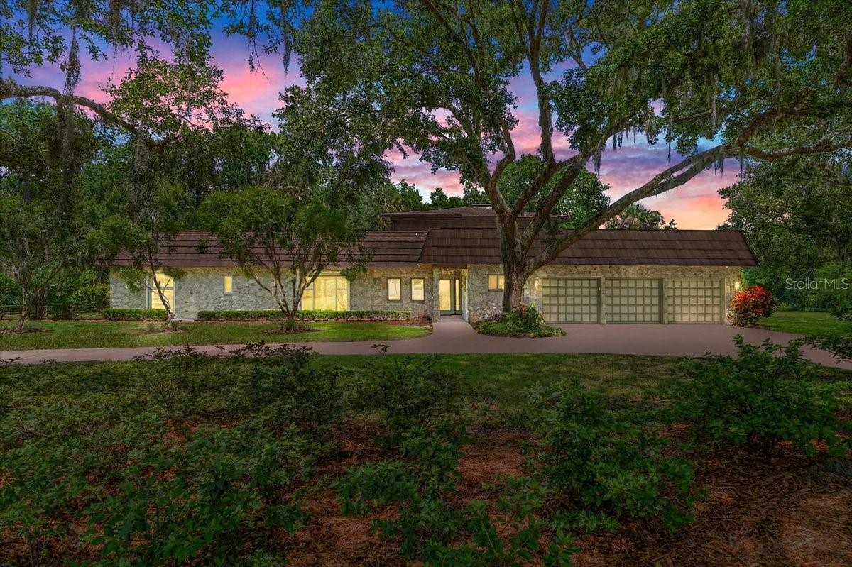 Image 4 of 87 For 1010-1020 Big Tree Road