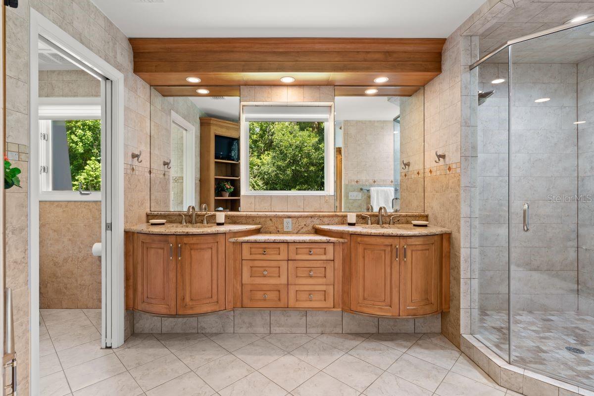 Image 57 of 87 For 1010-1020 Big Tree Road