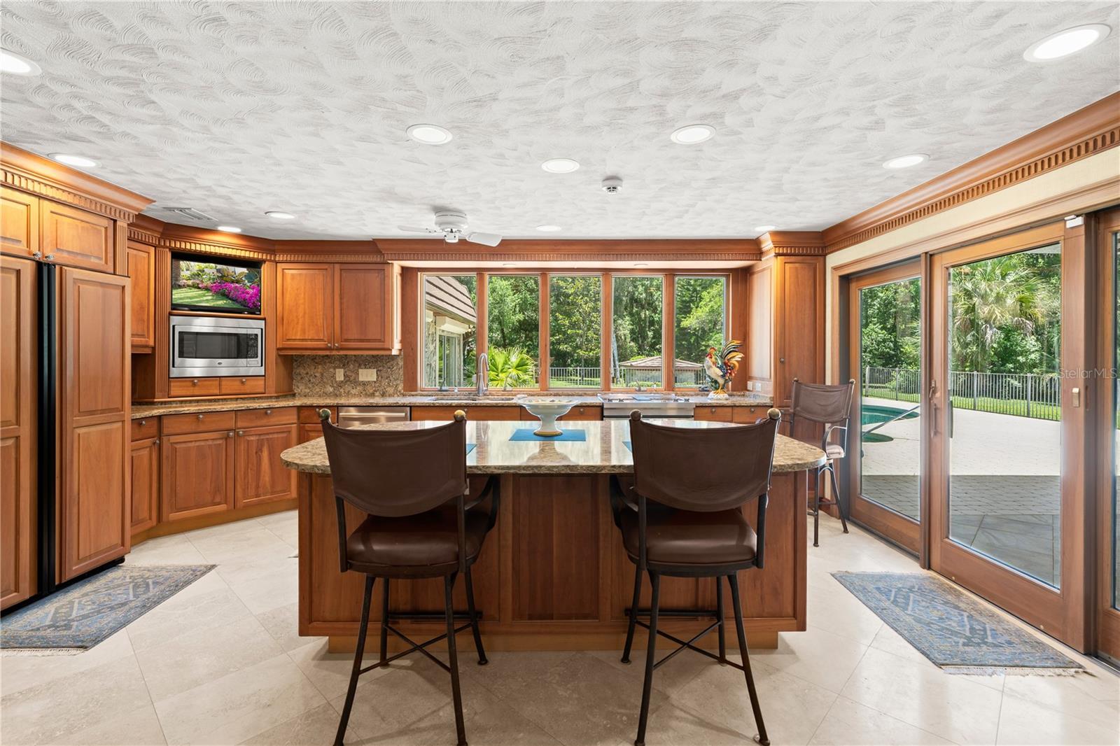 Image 58 of 87 For 1010-1020 Big Tree Road