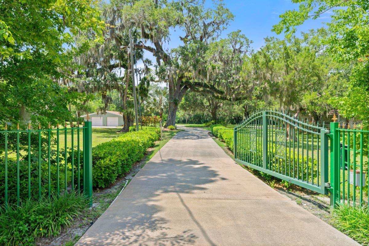 Image 6 of 87 For 1010-1020 Big Tree Road