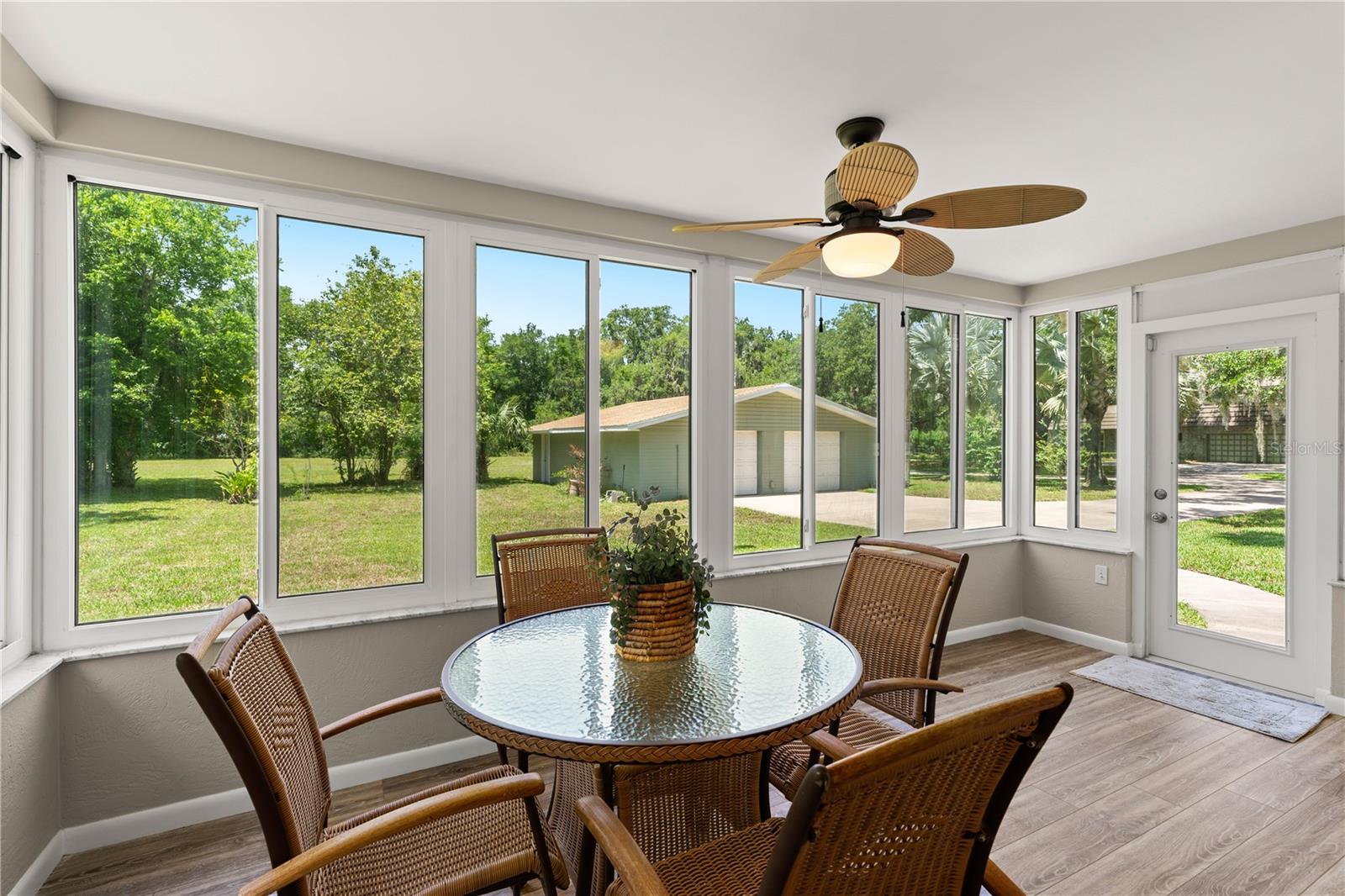 Image 65 of 87 For 1010-1020 Big Tree Road