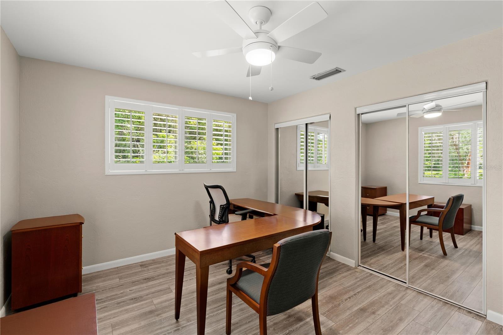 Image 77 of 87 For 1010-1020 Big Tree Road