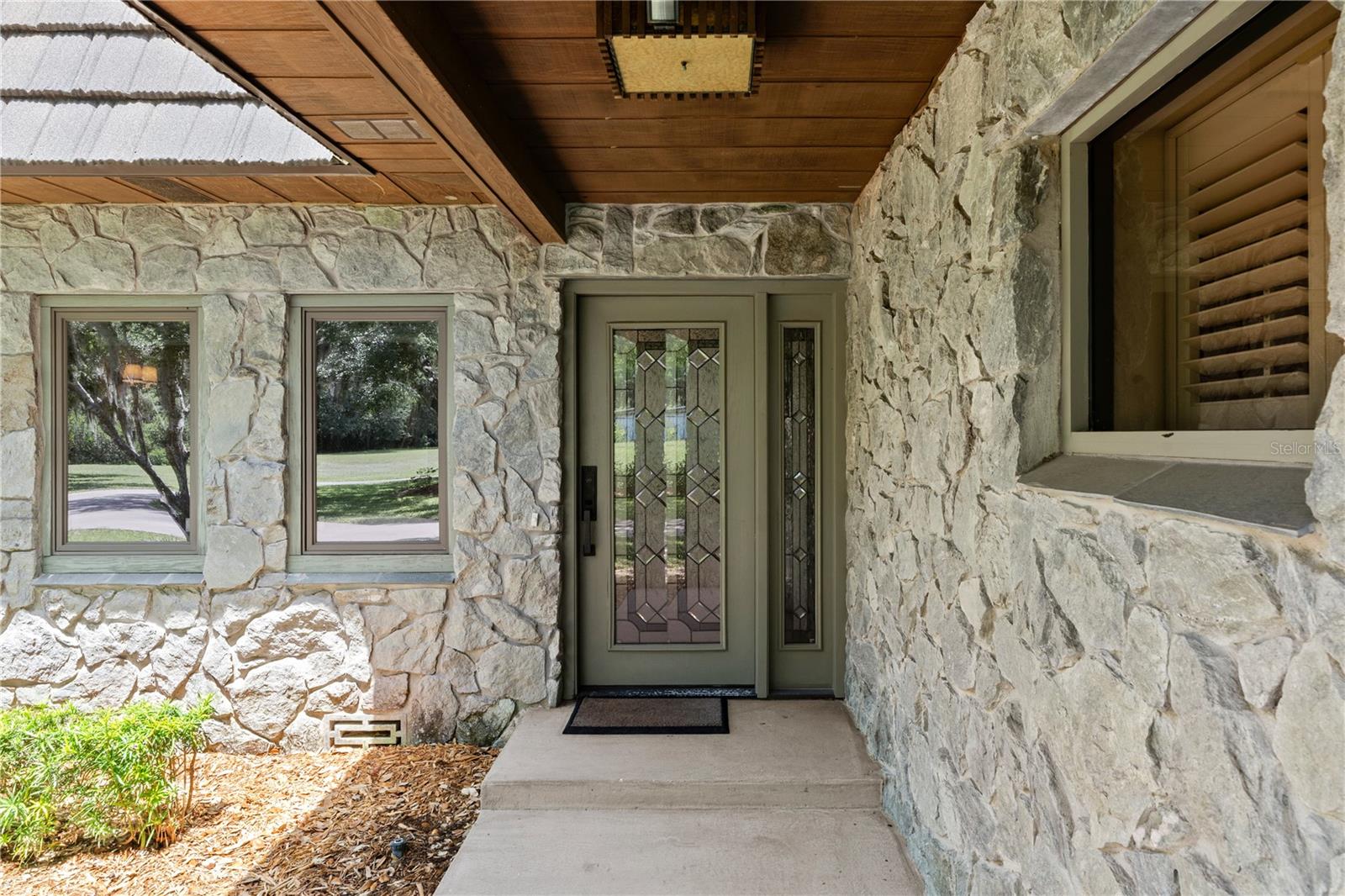 Image 8 of 87 For 1010-1020 Big Tree Road