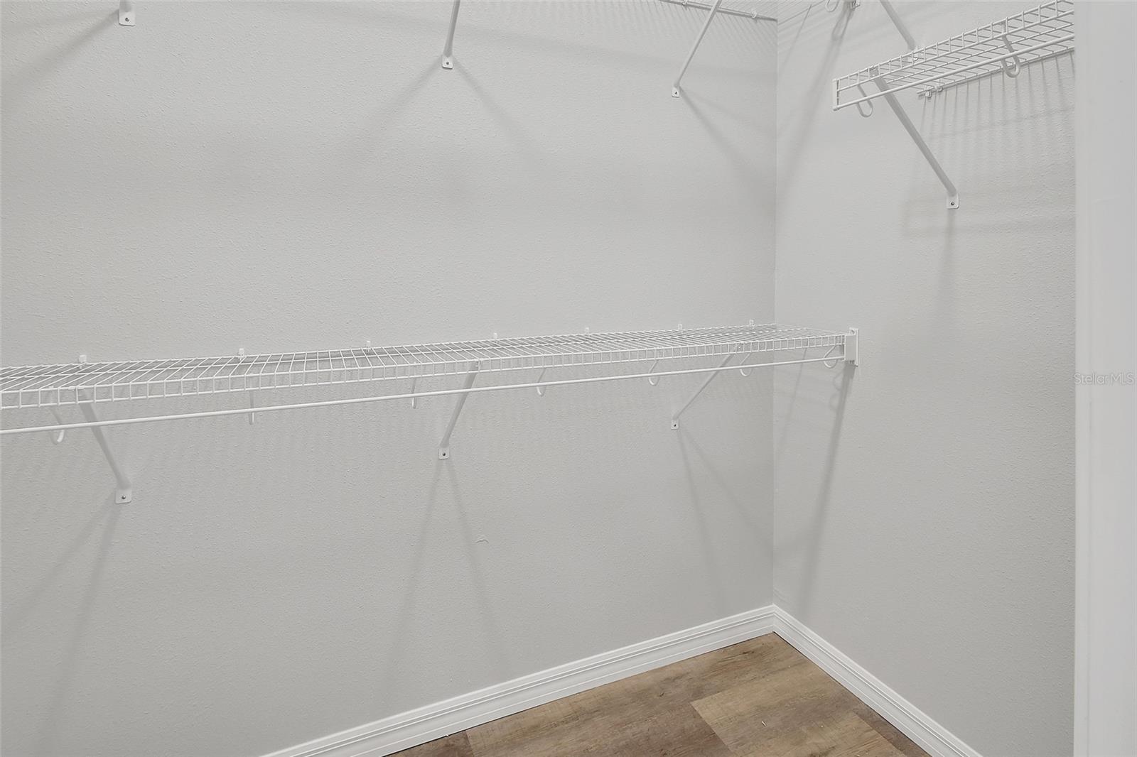 Image 15 of 27 For 1303 Thompson Street