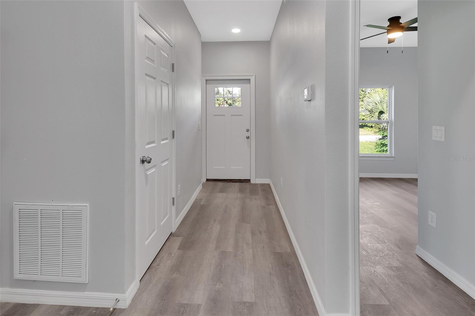 Image 8 of 27 For 1303 Thompson Street