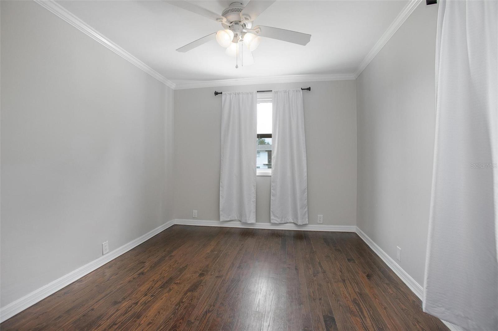 Image 25 of 40 For 334 Howry Avenue