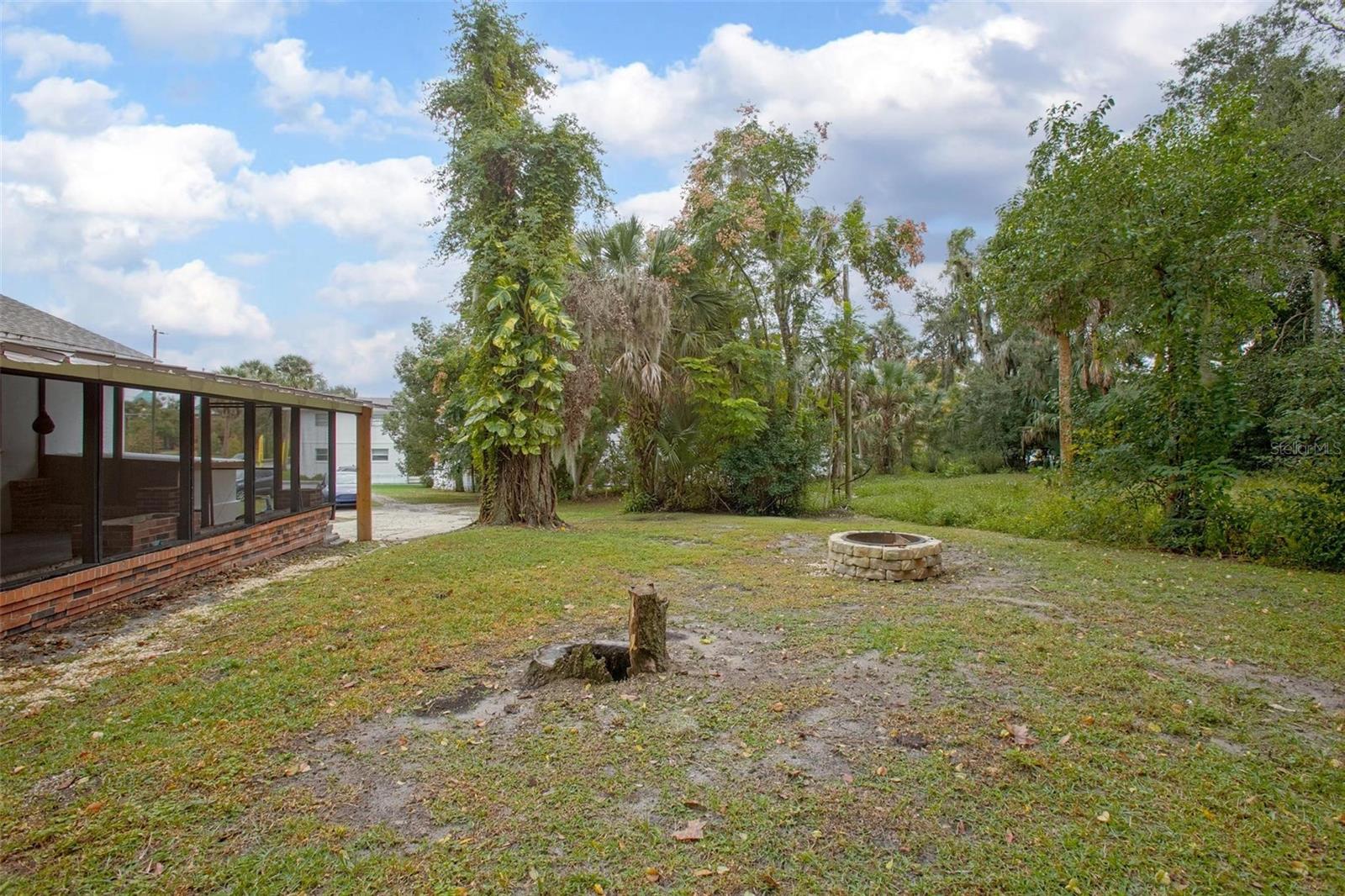 Image 38 of 40 For 334 Howry Avenue