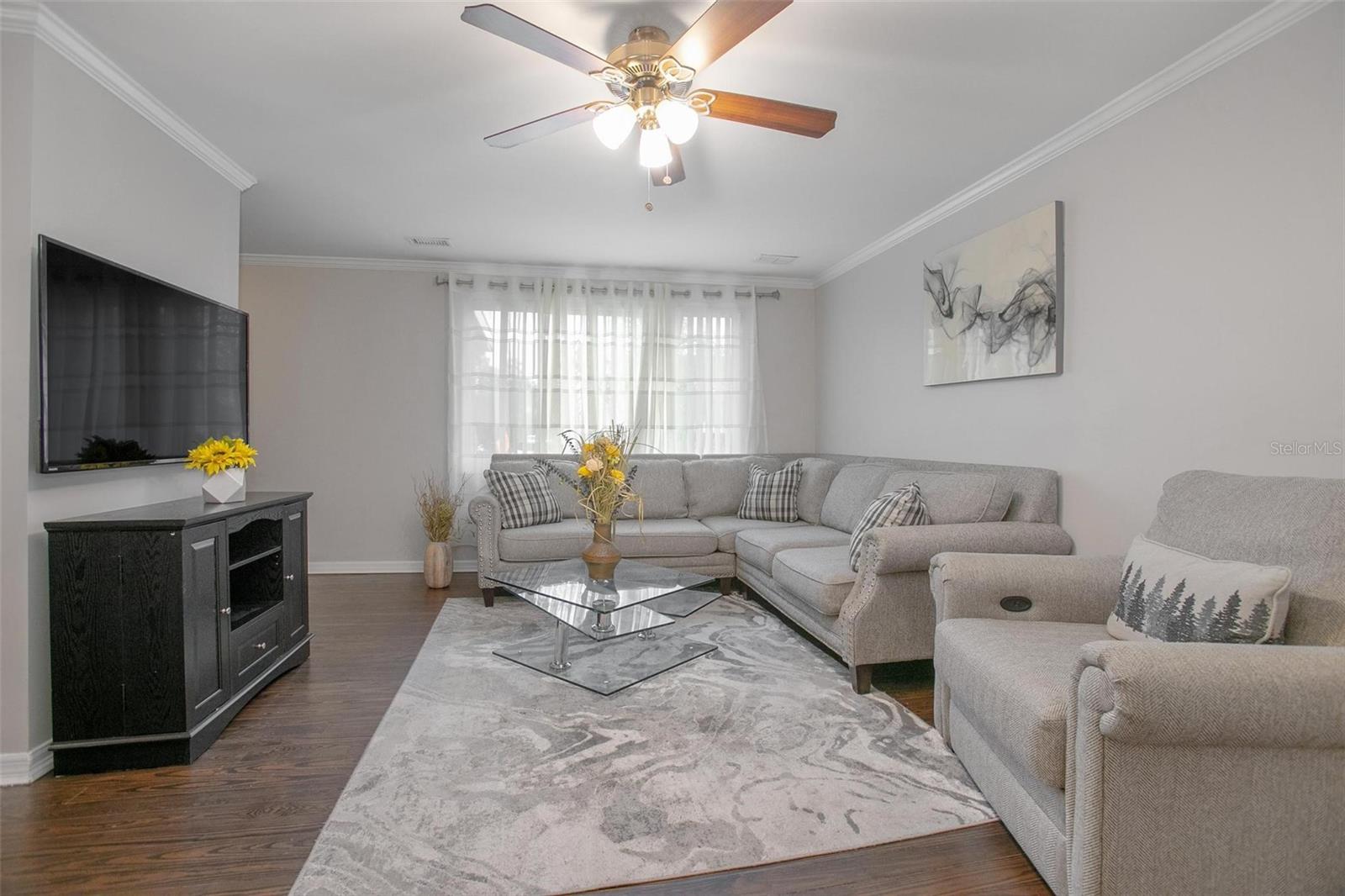 Image 6 of 40 For 334 Howry Avenue