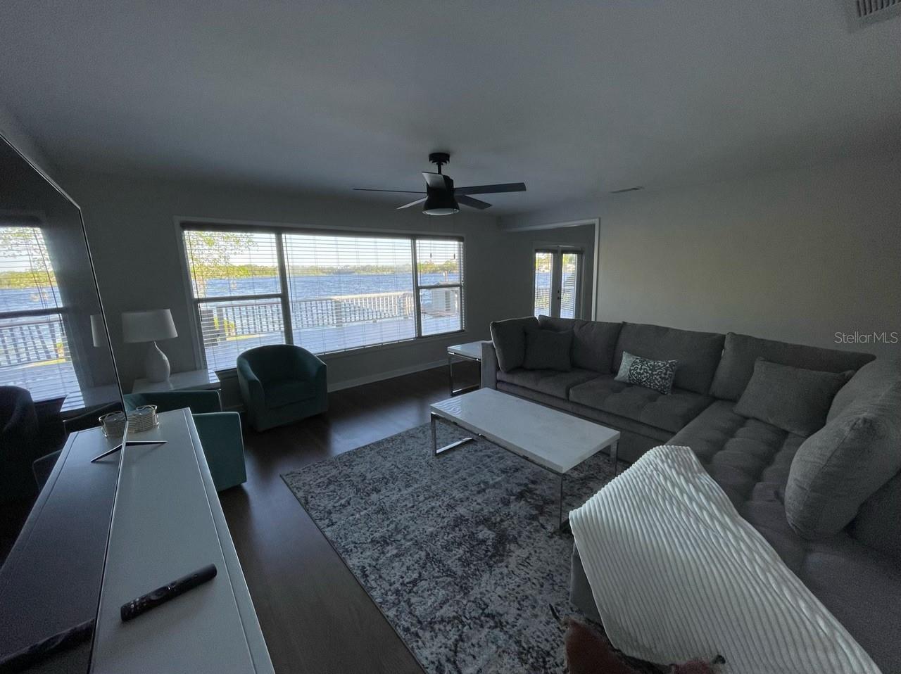 Image 2 of 24 For 940 Kepler Road