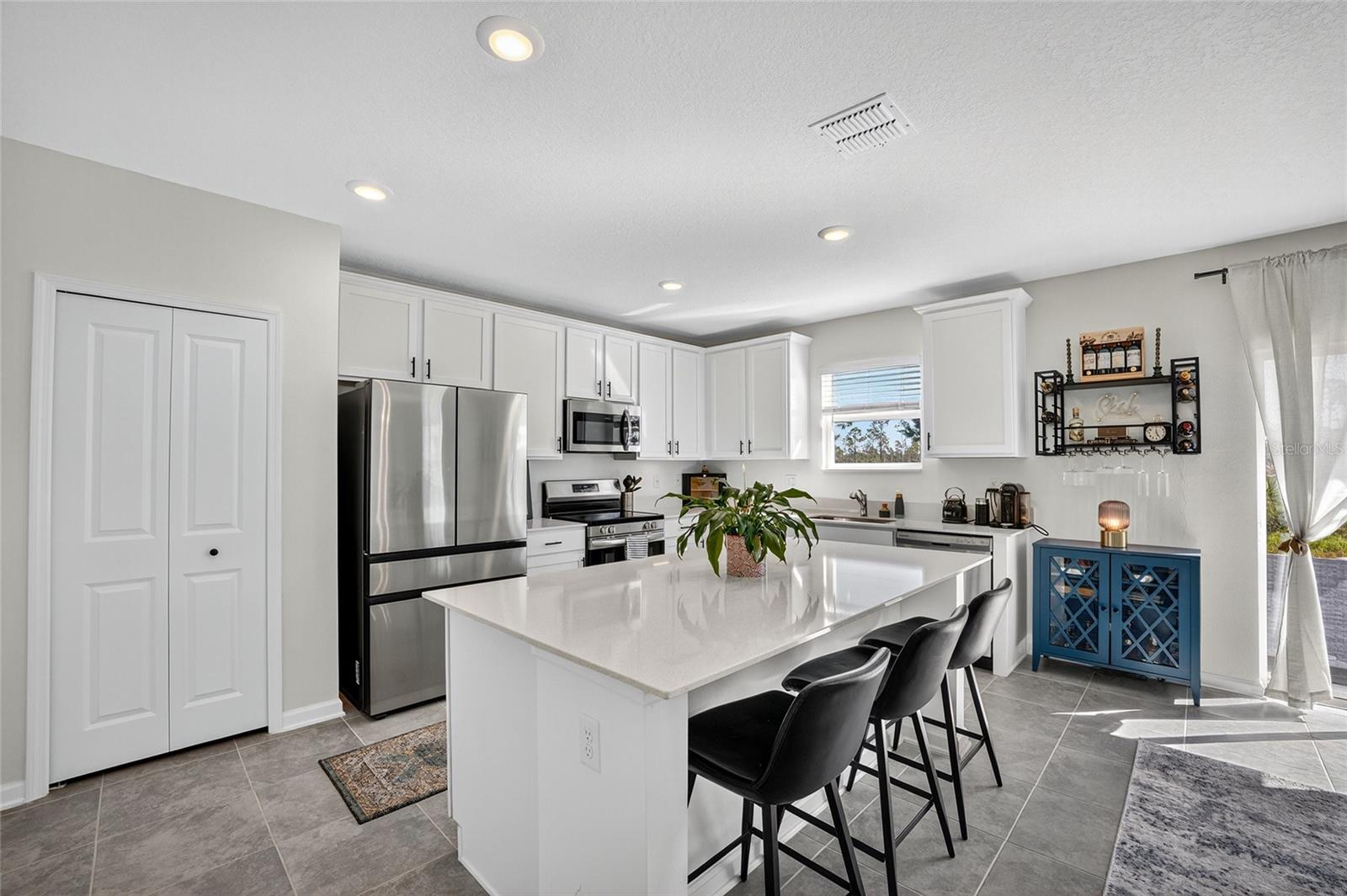 Image 11 of 45 For 2232 Green Valley Street