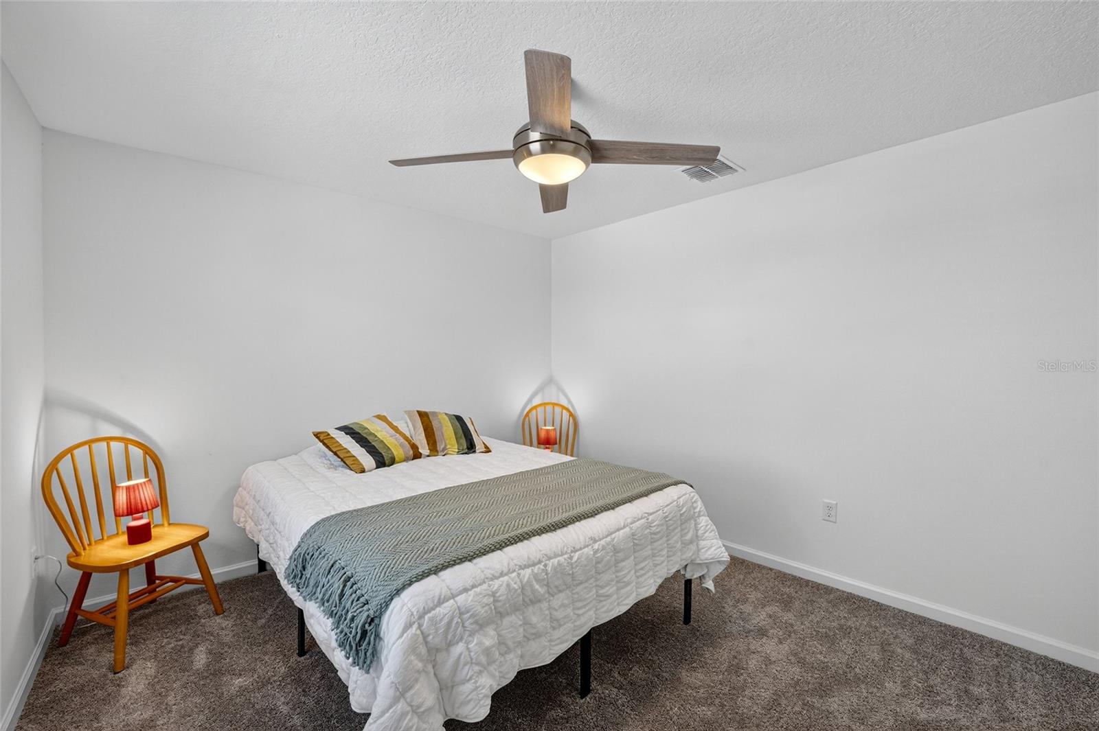 Image 26 of 45 For 2232 Green Valley Street