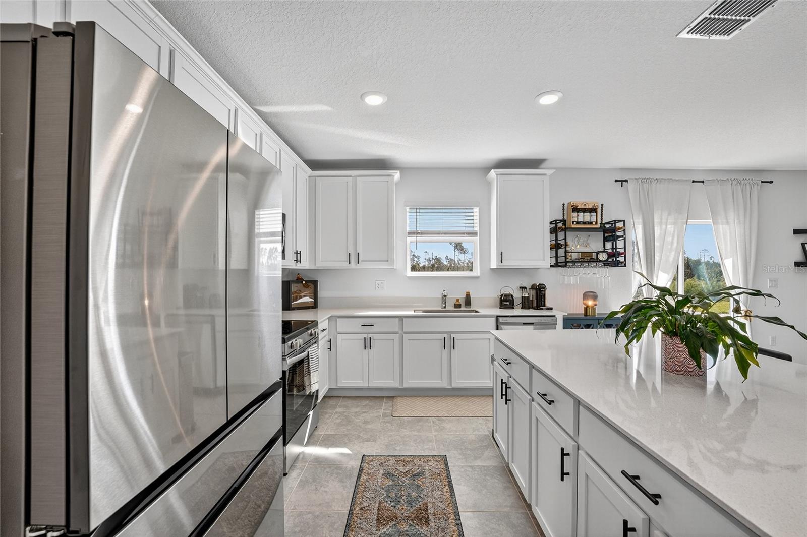 Image 4 of 45 For 2232 Green Valley Street