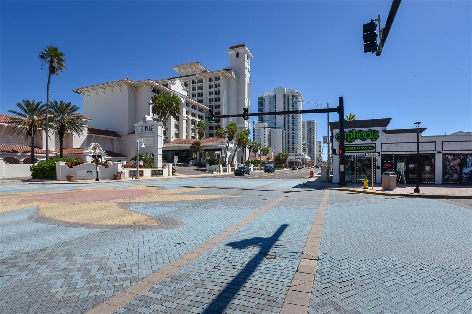 Image 13 of 28 For 615 Seabreeze Boulevard