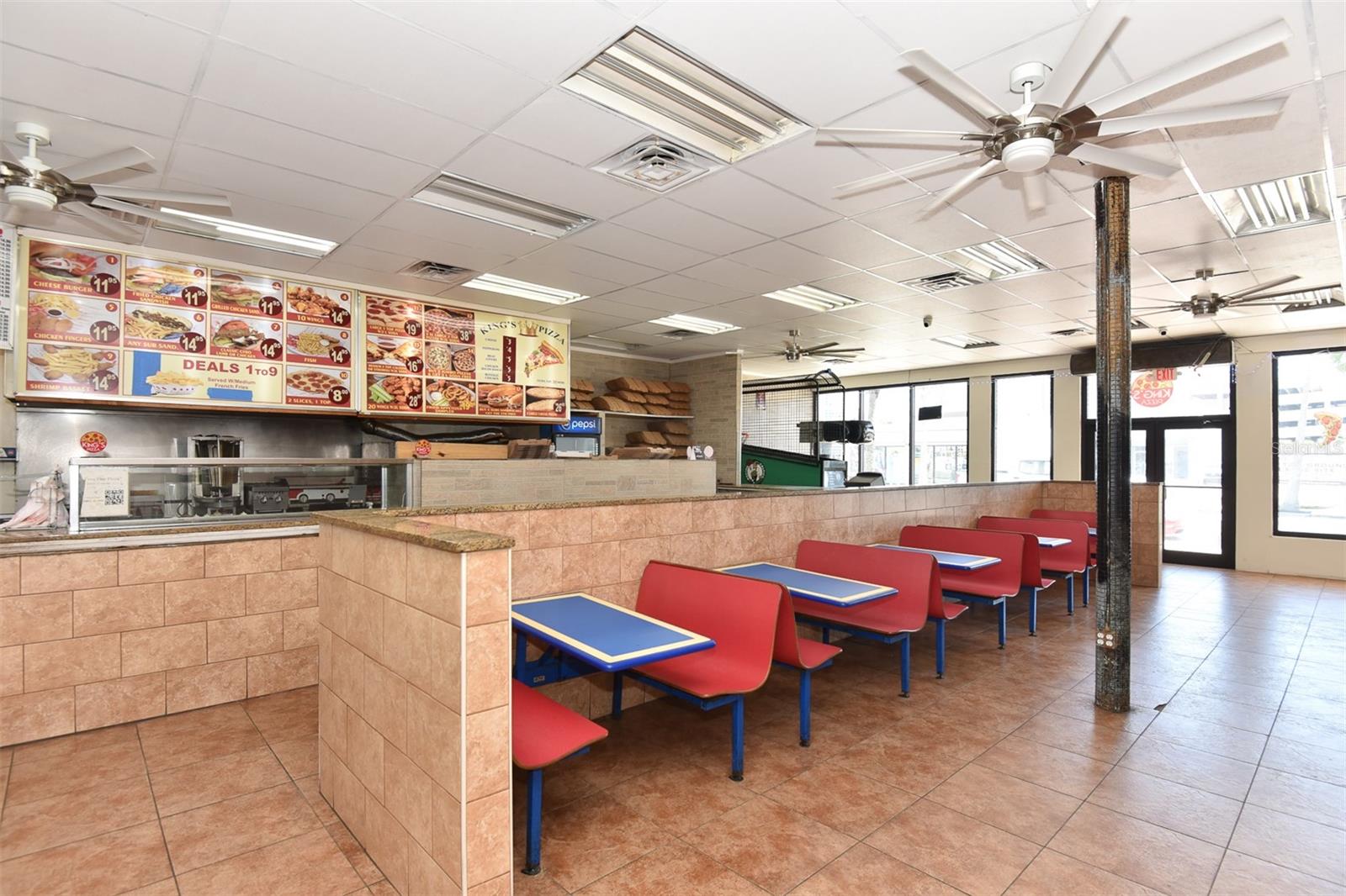 Image 16 of 28 For 615 Seabreeze Boulevard