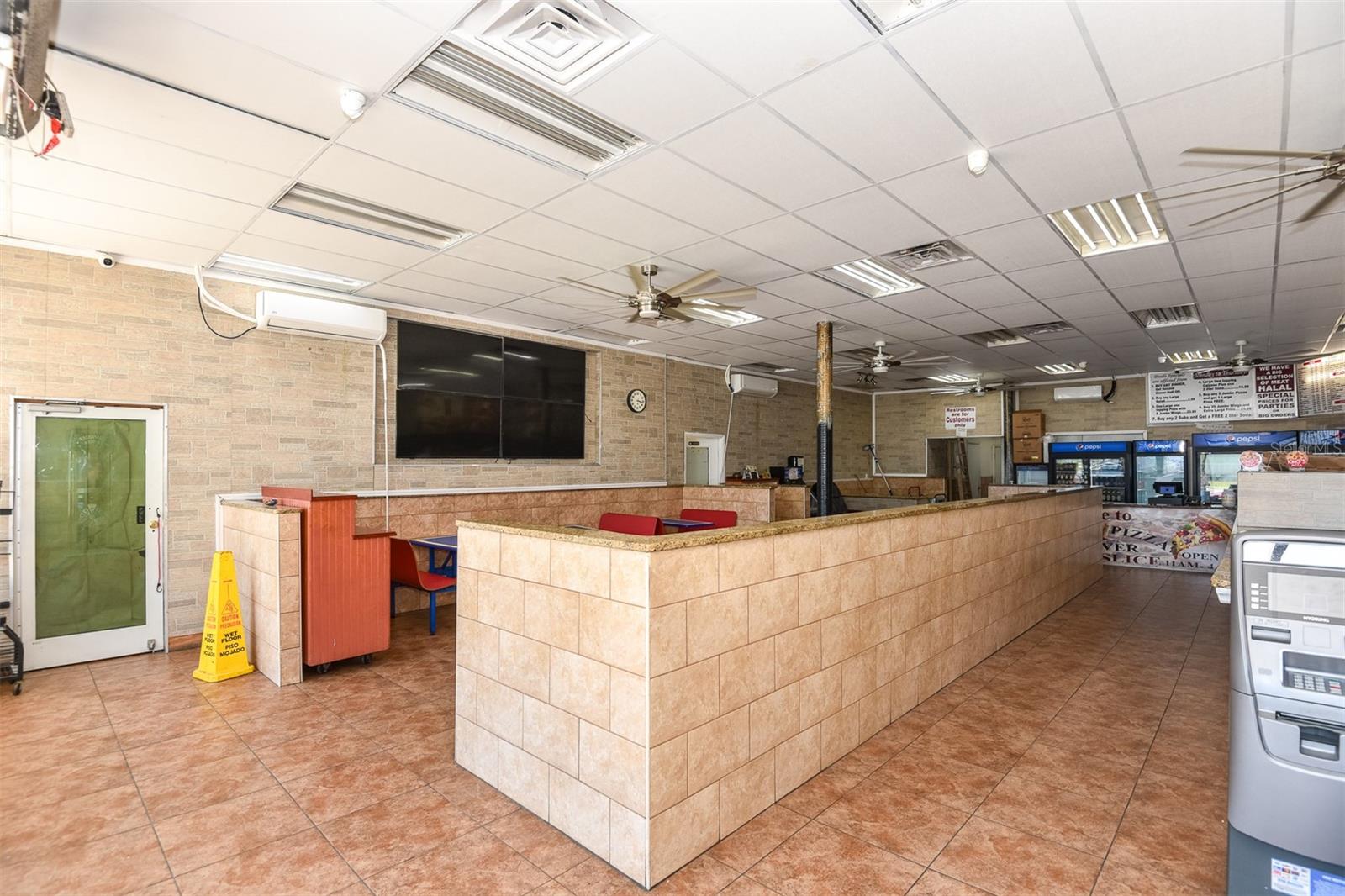 Image 19 of 28 For 615 Seabreeze Boulevard