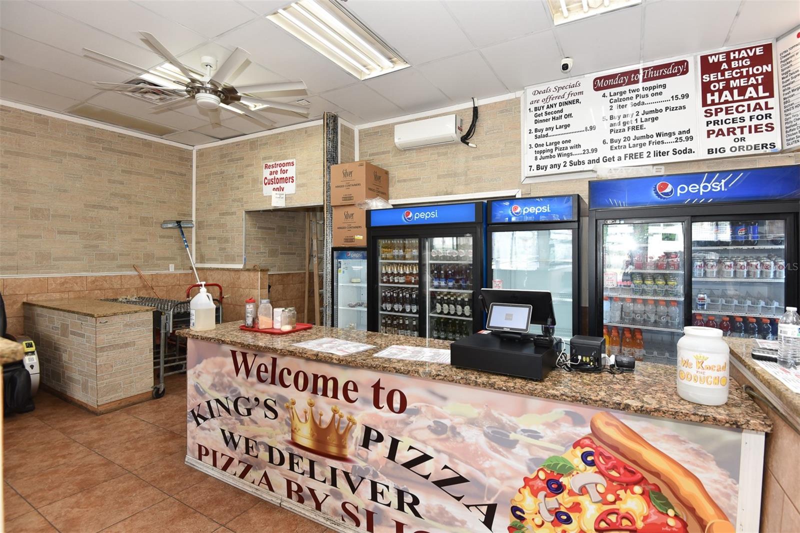 Image 23 of 28 For 615 Seabreeze Boulevard