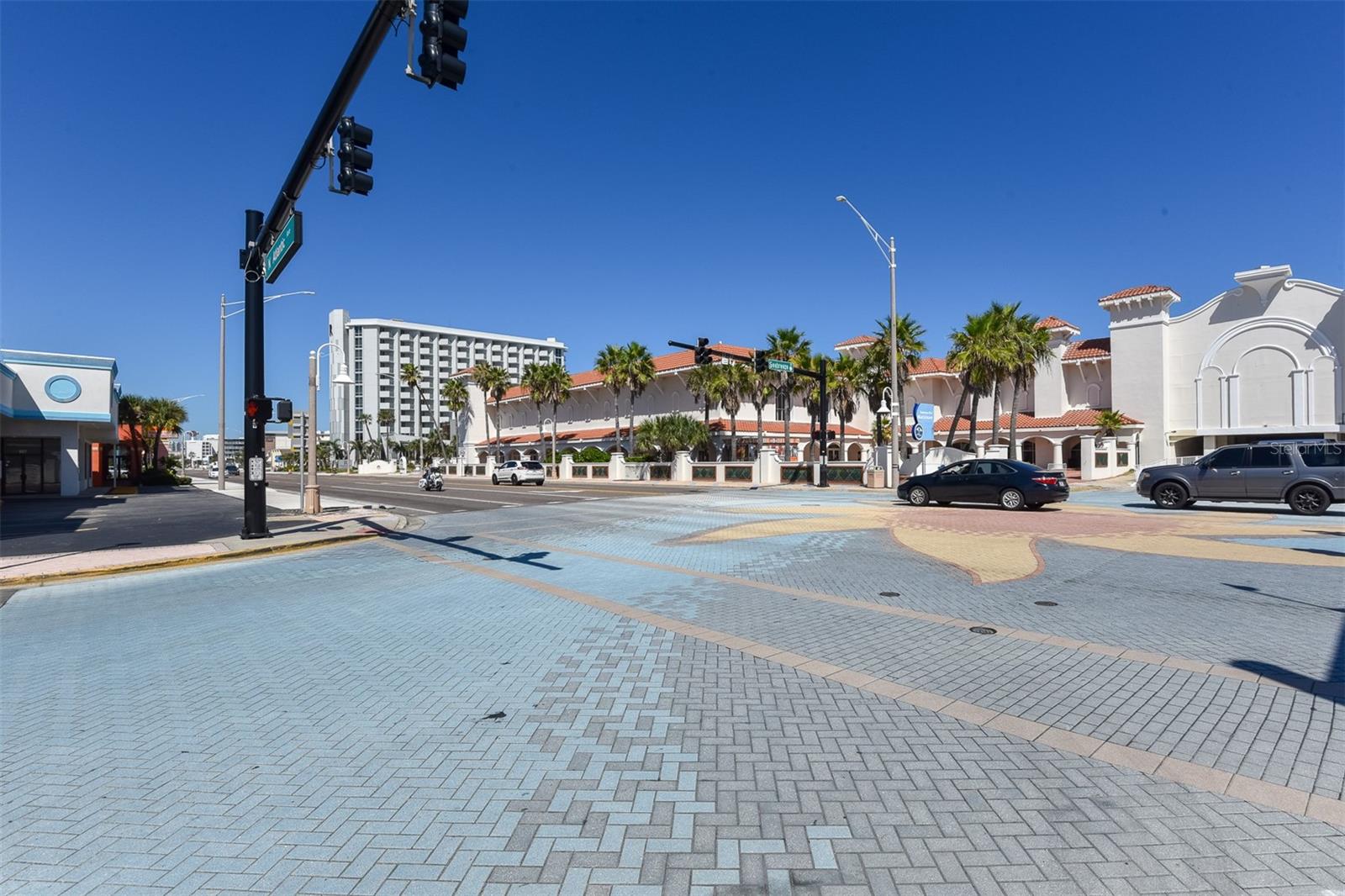 Image 6 of 28 For 615 Seabreeze Boulevard