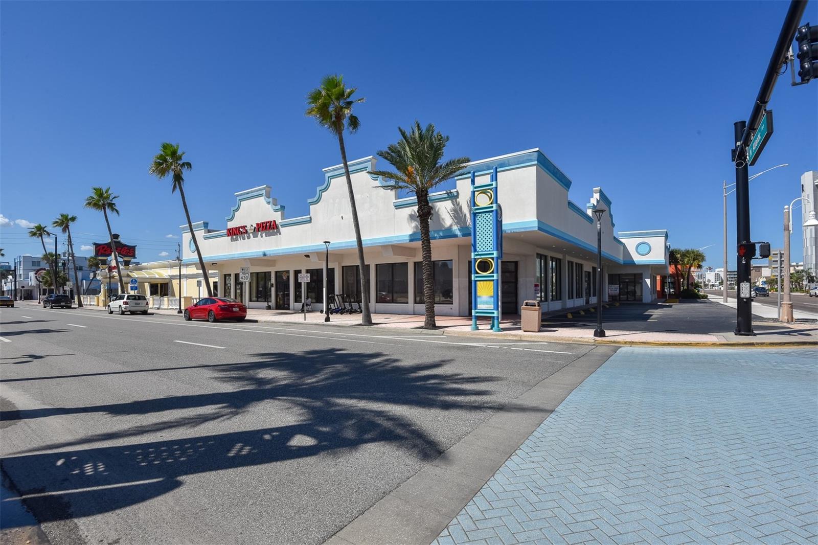 Image 8 of 28 For 615 Seabreeze Boulevard