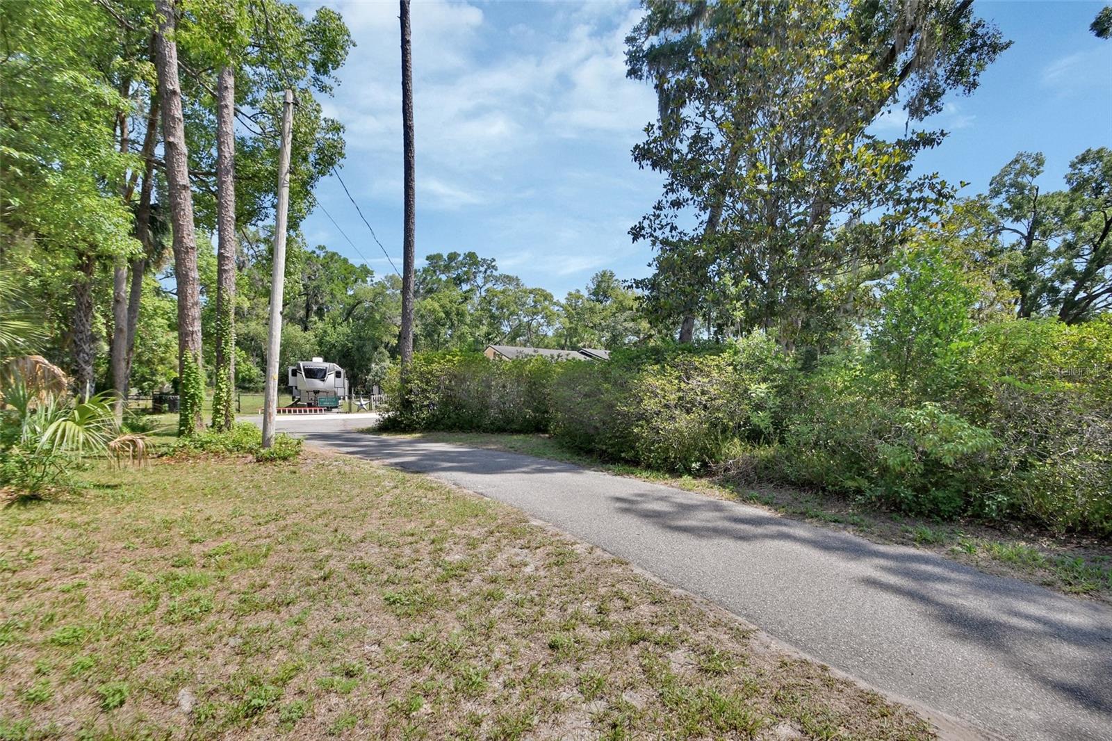 Image 12 of 14 For 851 Wisconsin Avenue