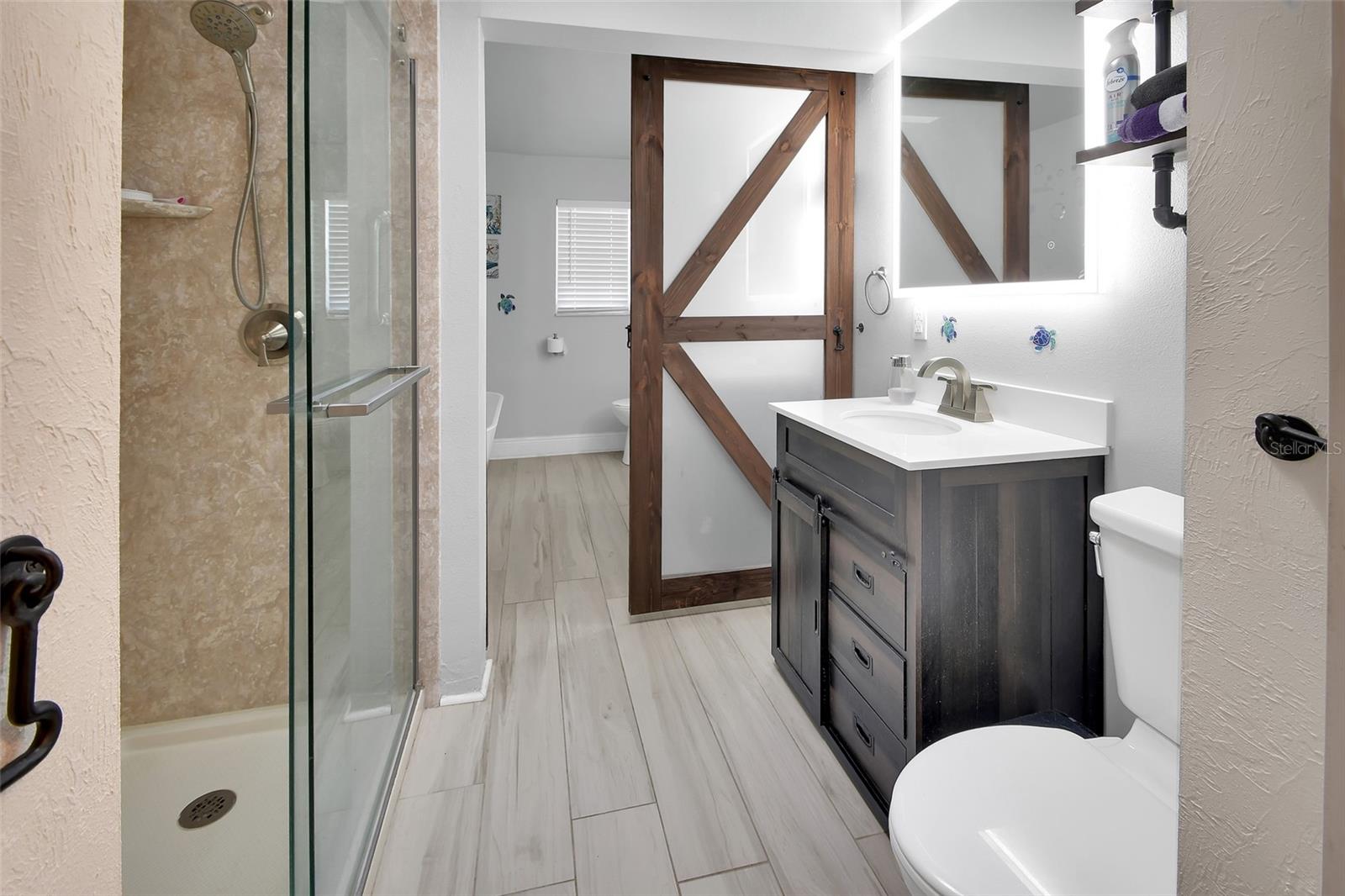 Image 21 of 53 For 851 Wisconsin Avenue