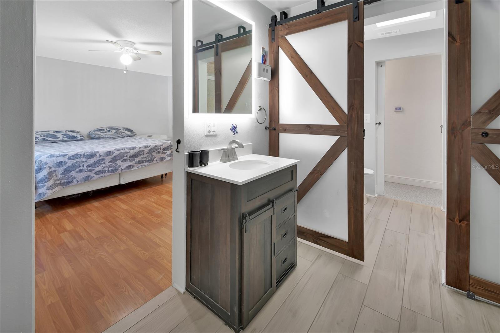 Image 24 of 53 For 851 Wisconsin Avenue