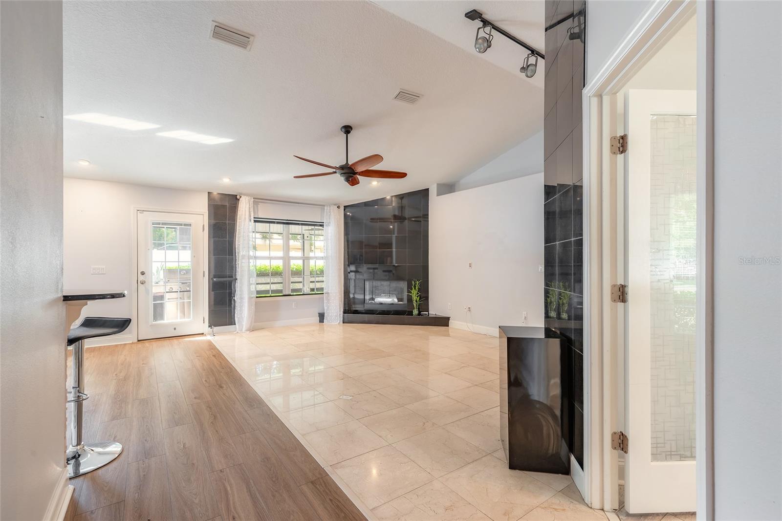 Image 7 of 55 For 506 Brittle Fern Avenue