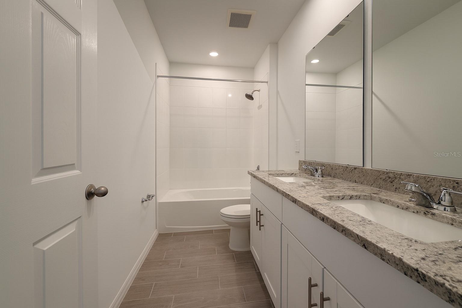 Image 14 of 19 For 2618 Irish Elk Avenue