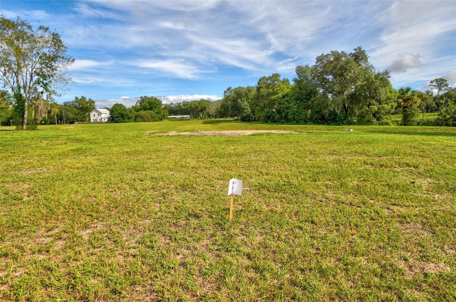 Image 22 of 29 For 467 Lakeview Drive