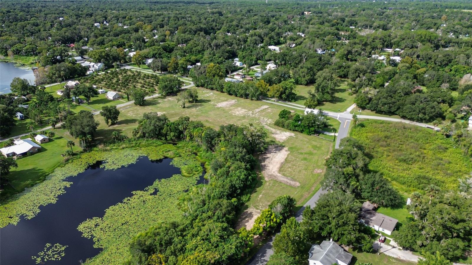 Image 5 of 29 For 467 Lakeview Drive