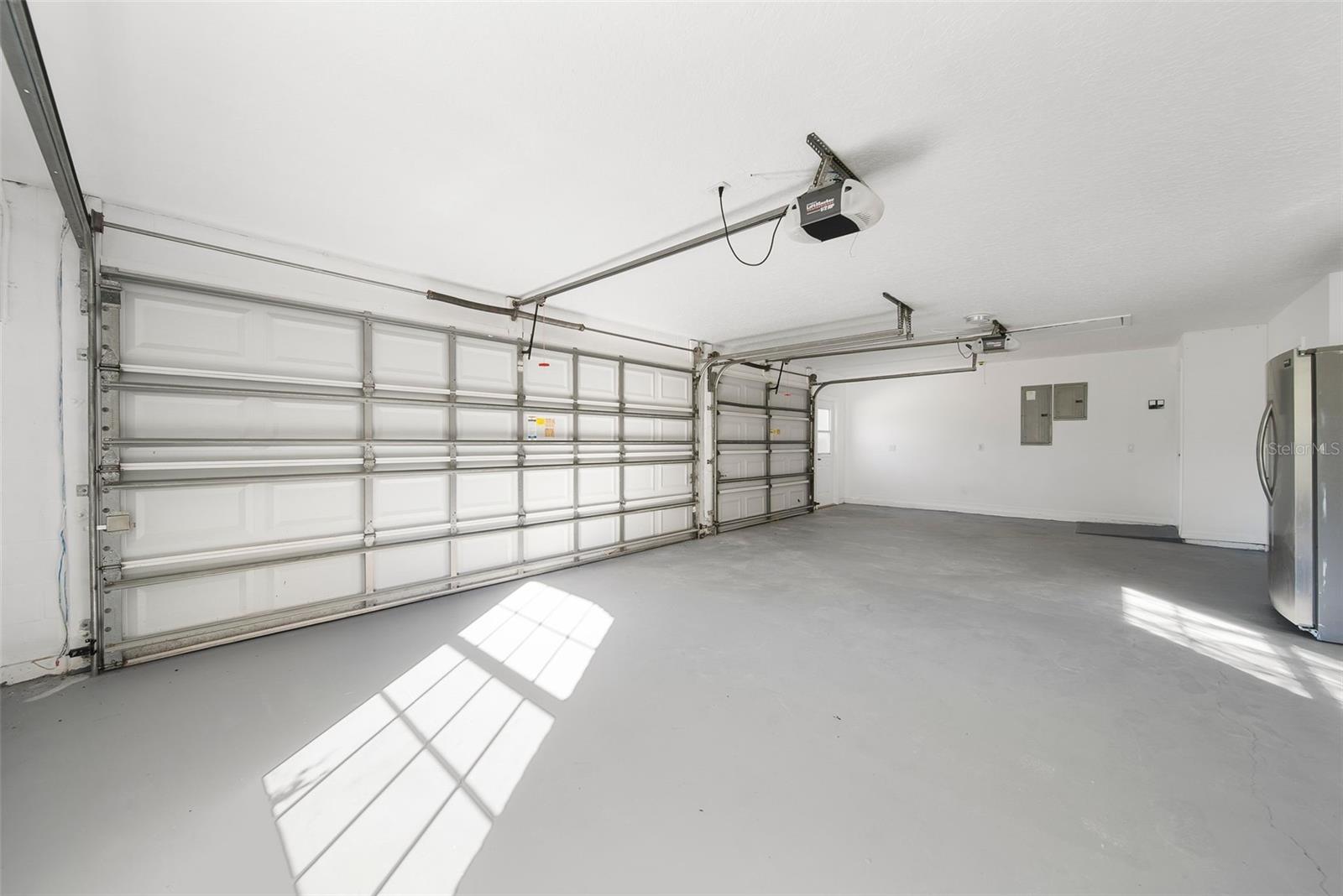 Image 31 of 43 For 2666 Winnemissett Oaks Drive