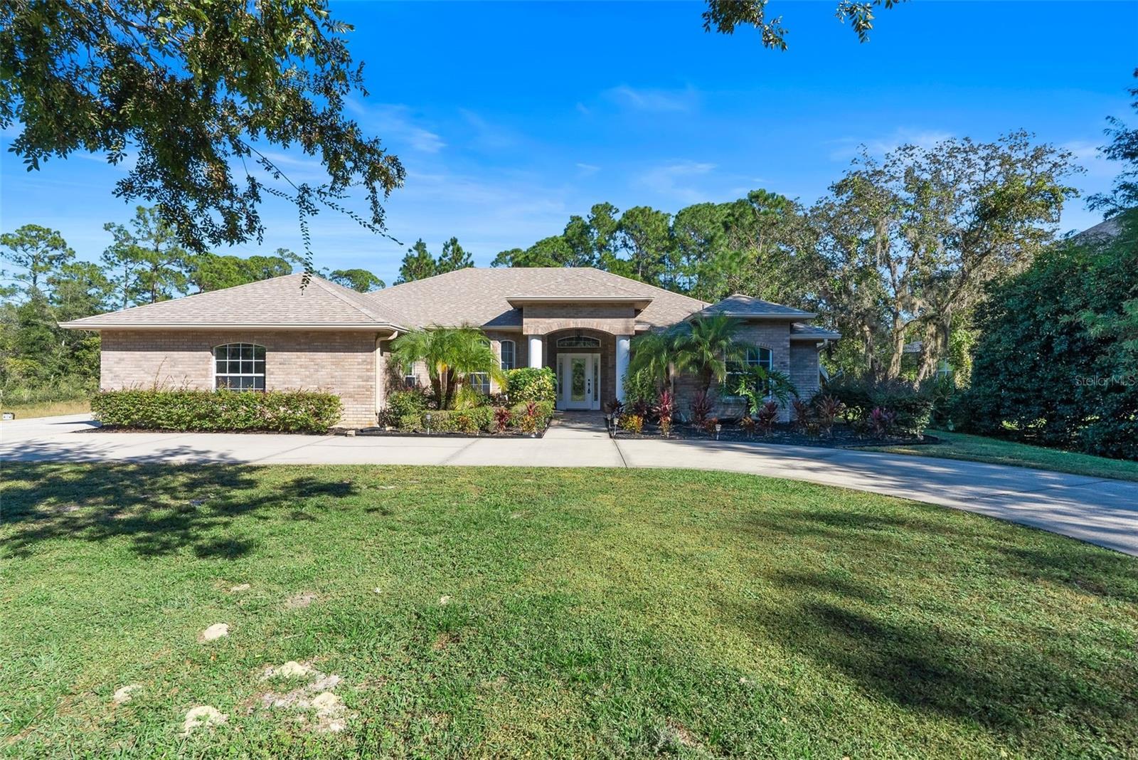 Image 36 of 43 For 2666 Winnemissett Oaks Drive