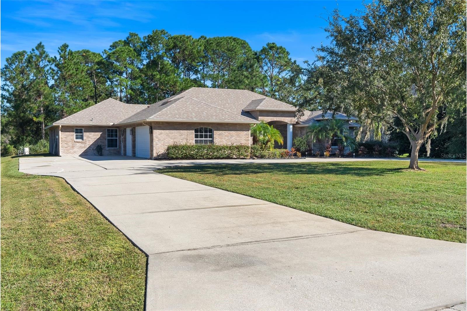 Image 42 of 43 For 2666 Winnemissett Oaks Drive