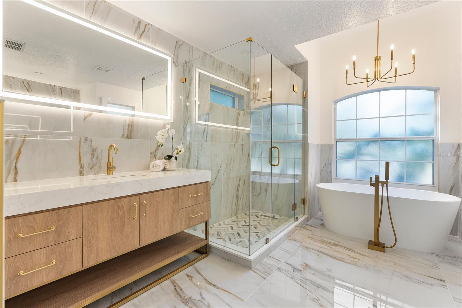 Image 6 of 43 For 2666 Winnemissett Oaks Drive