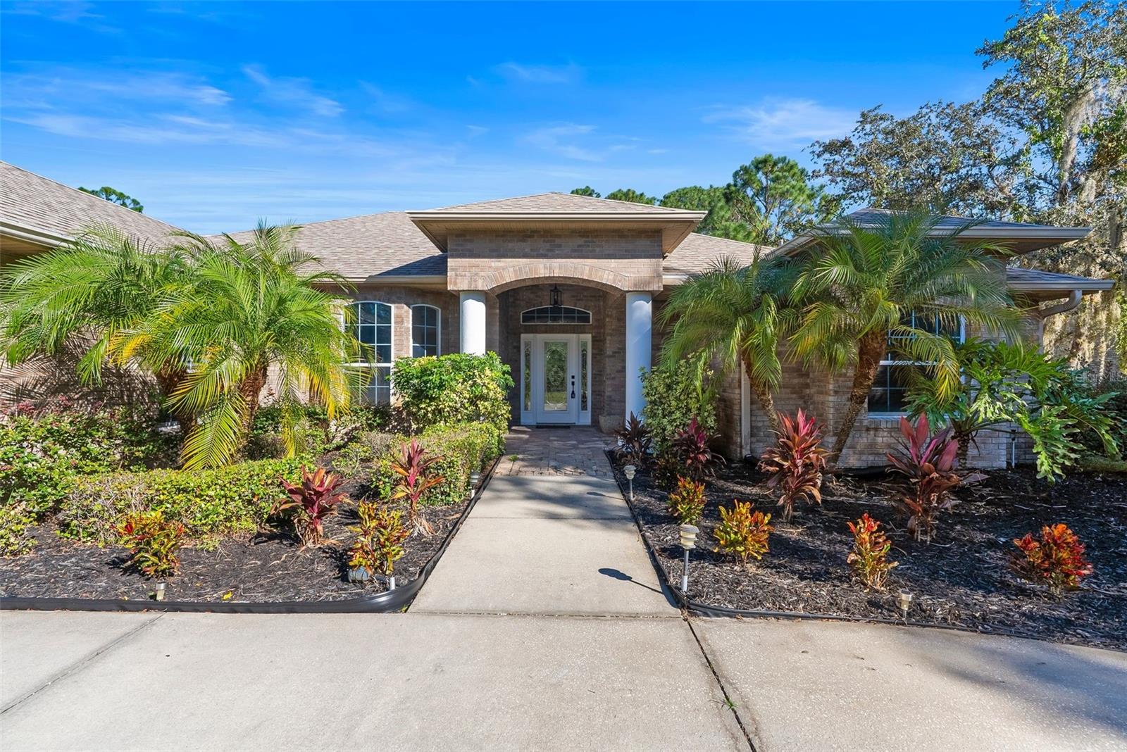 Image 9 of 43 For 2666 Winnemissett Oaks Drive