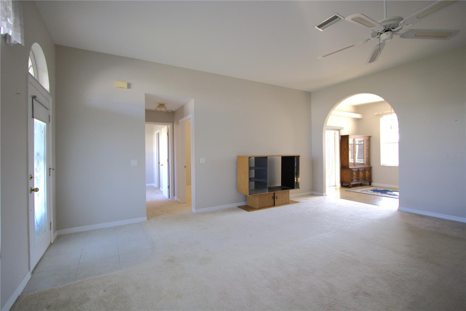 Image 3 of 21 For 18 Sea Hawk Drive