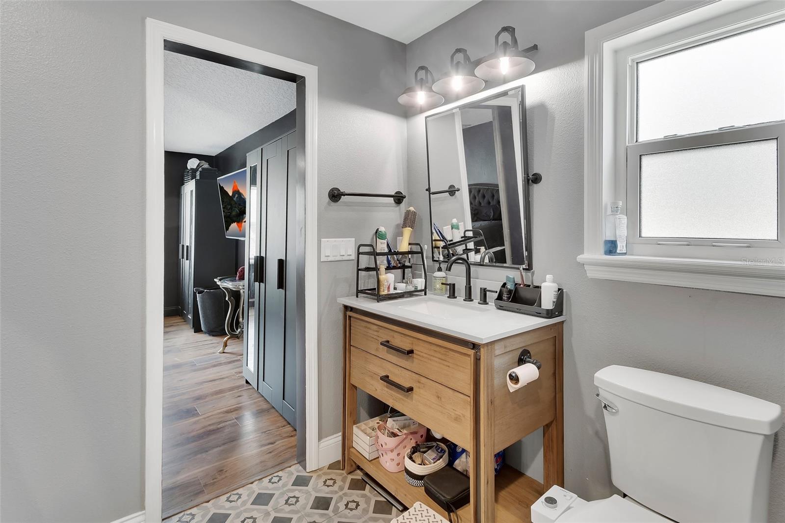 Image 19 of 31 For 4370 Grant Street