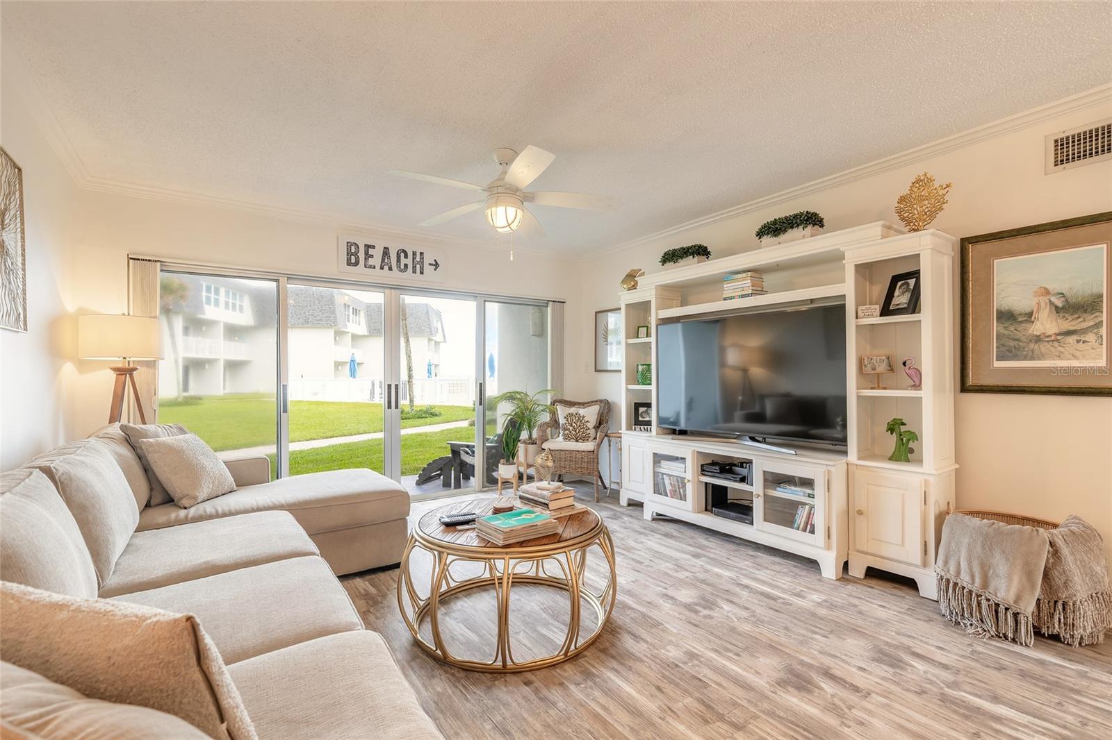 Image 11 of 29 For 4831 Saxon Drive 1060