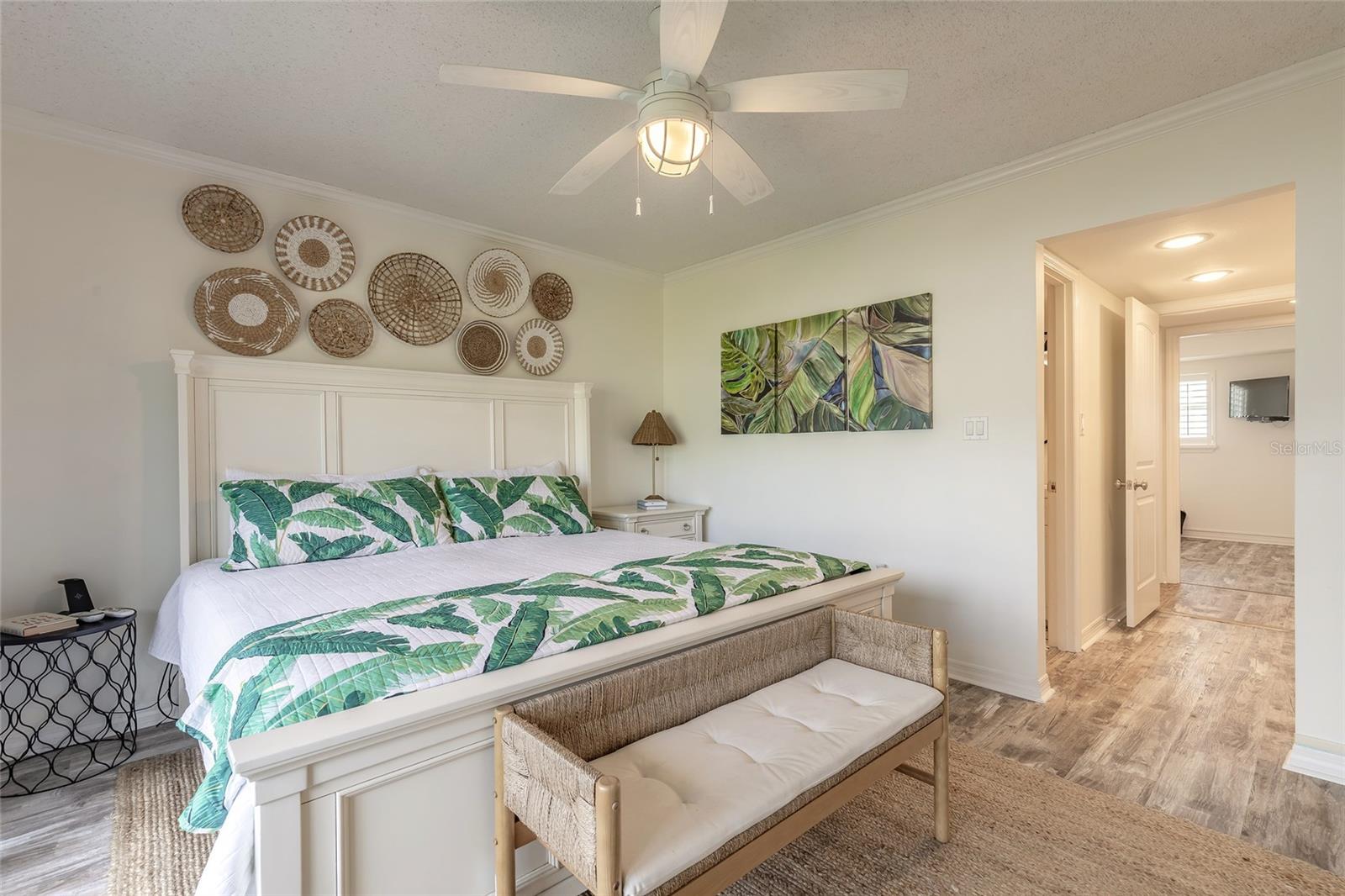 Image 14 of 29 For 4831 Saxon Drive 1060