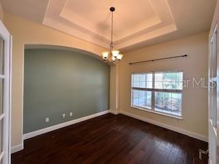 Image 11 of 28 For 38 Canterbury Woods