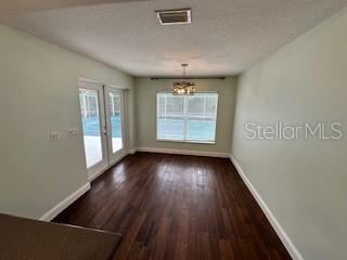 Image 16 of 28 For 38 Canterbury Woods