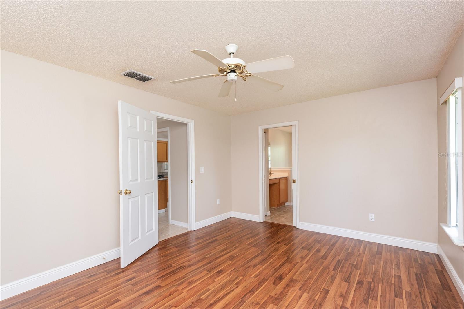 Image 11 of 28 For 1545 12th Street