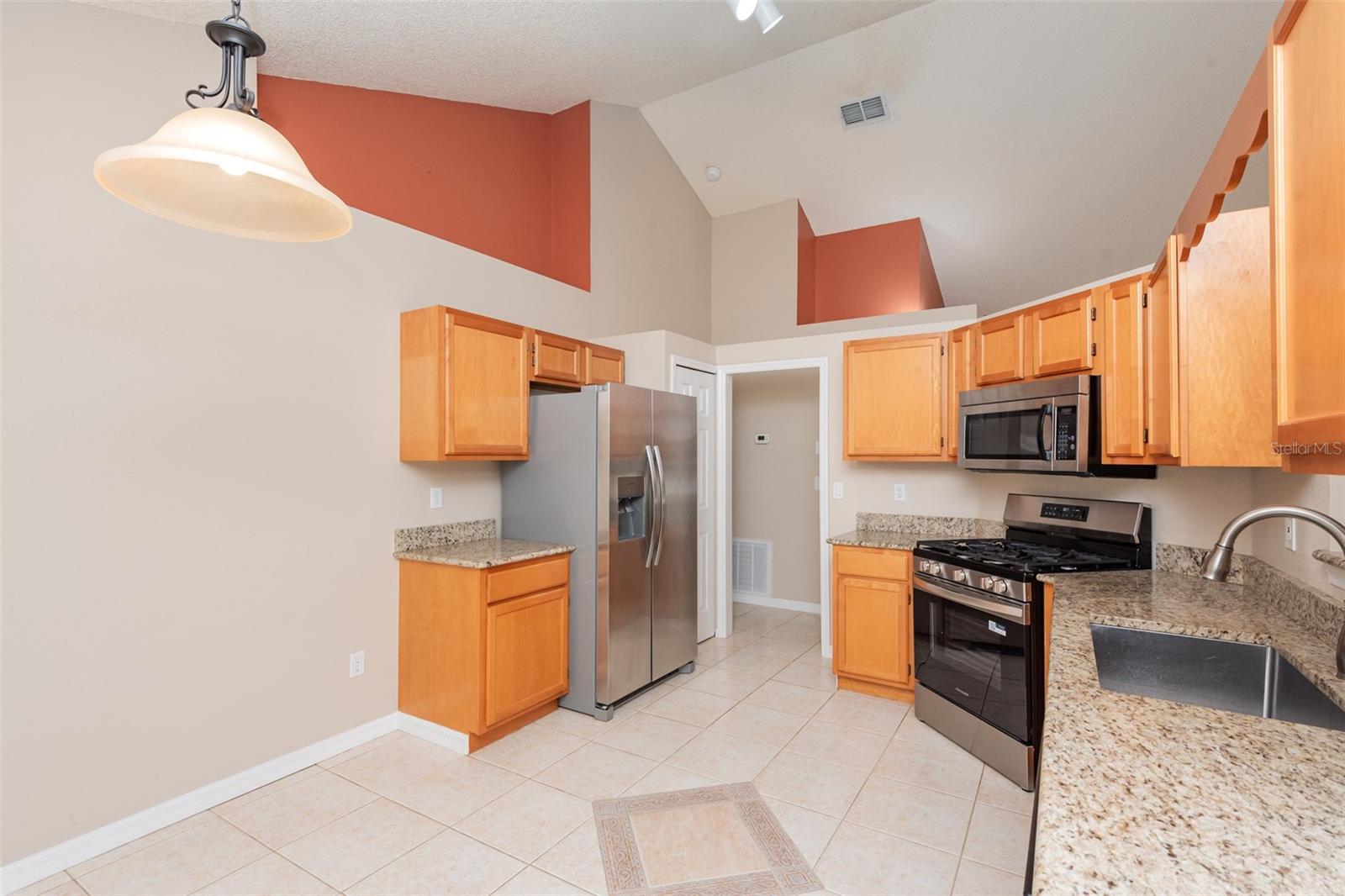 Image 7 of 28 For 1545 12th Street