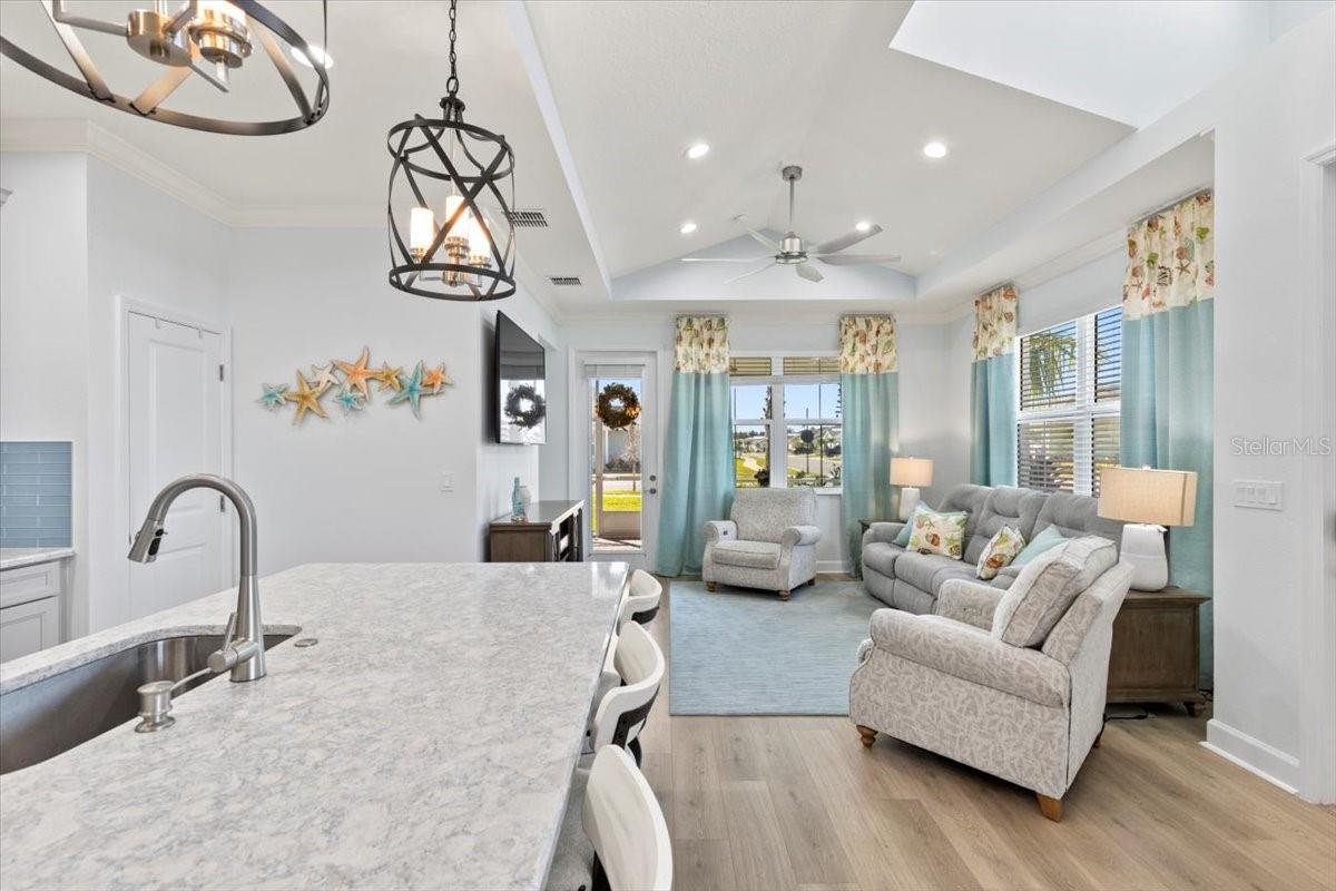 Image 10 of 63 For 244 Gypsy Palace Lane