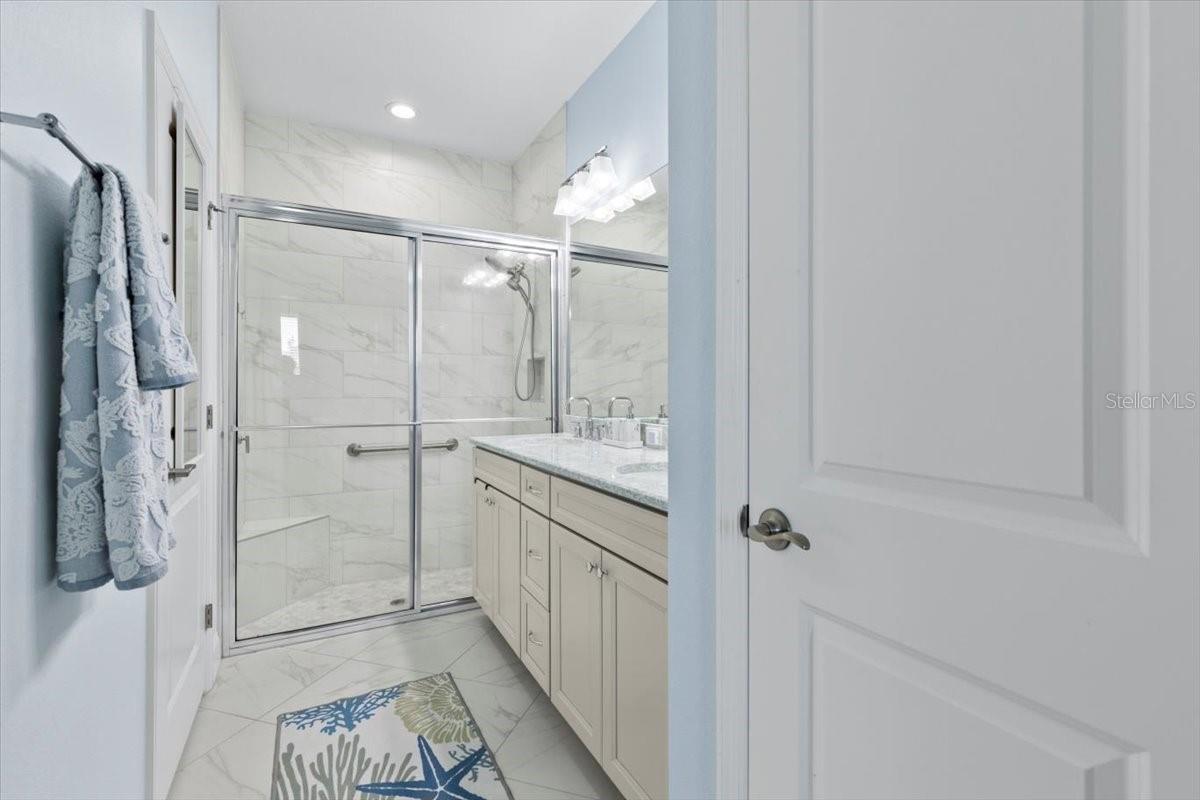 Image 19 of 63 For 244 Gypsy Palace Lane