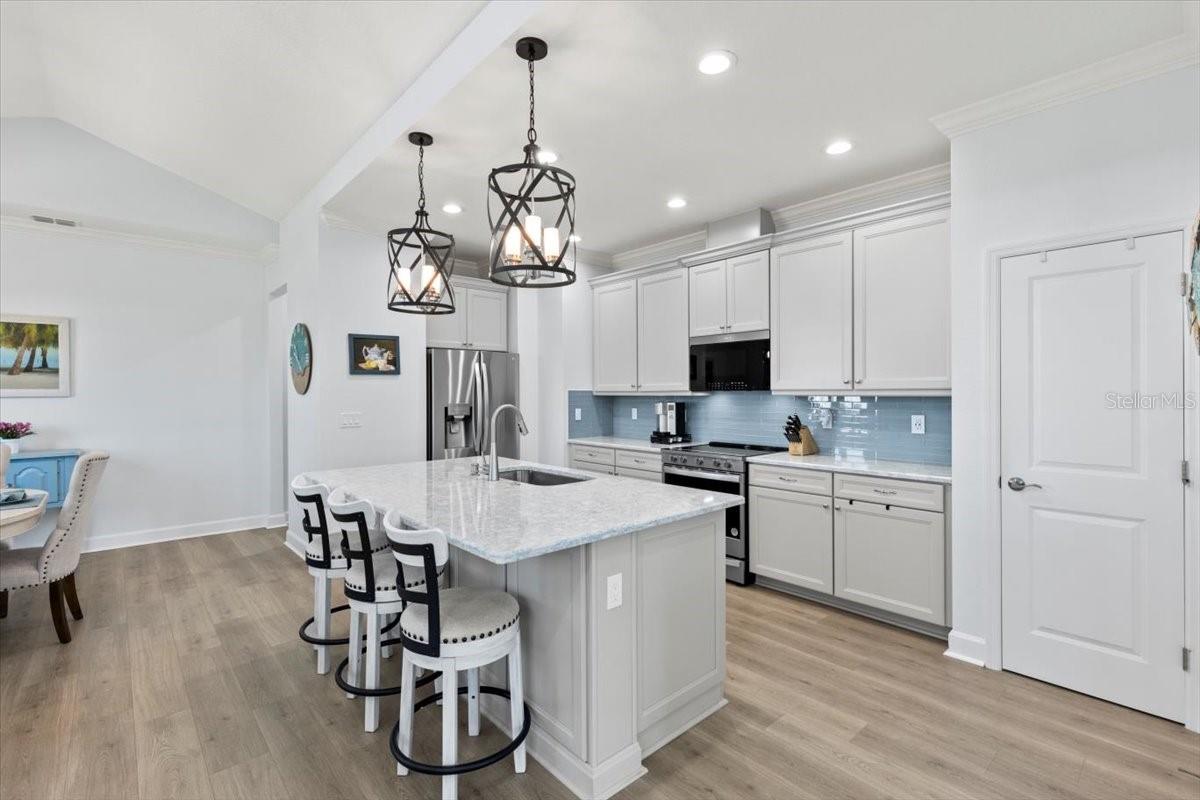 Image 9 of 63 For 244 Gypsy Palace Lane