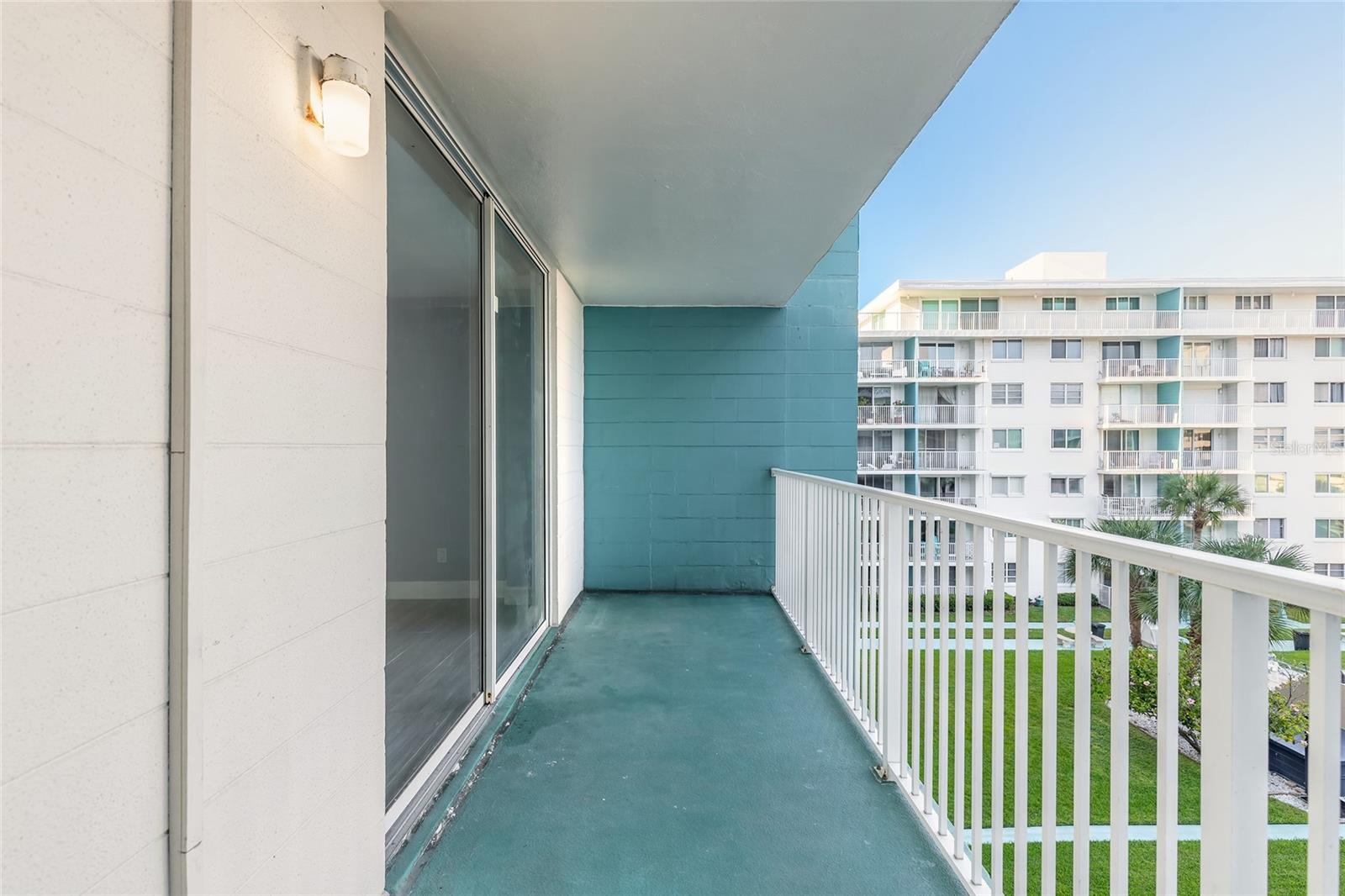 Image 25 of 30 For 2727 Atlantic Avenue 4090